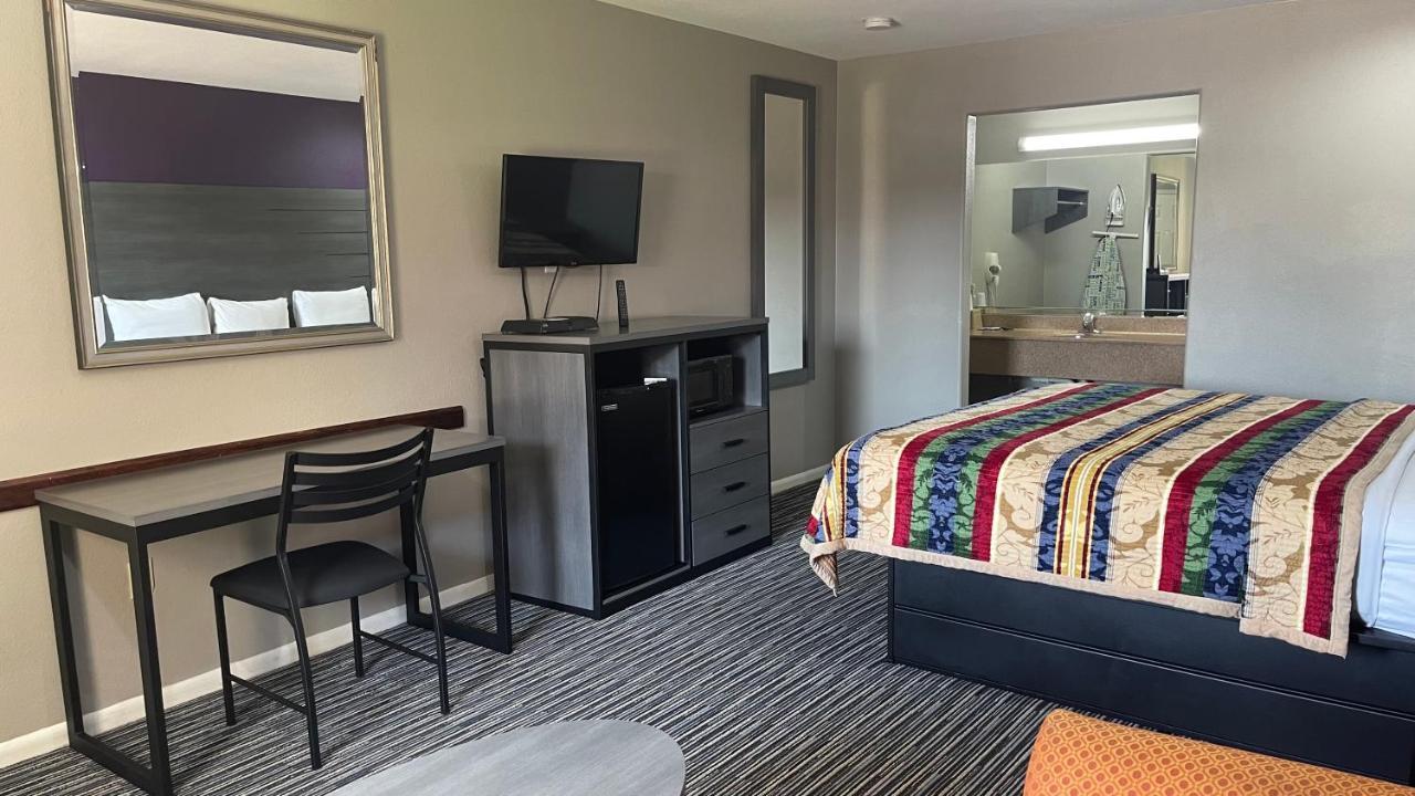Executive Inn And Suites Houston Bagian luar foto