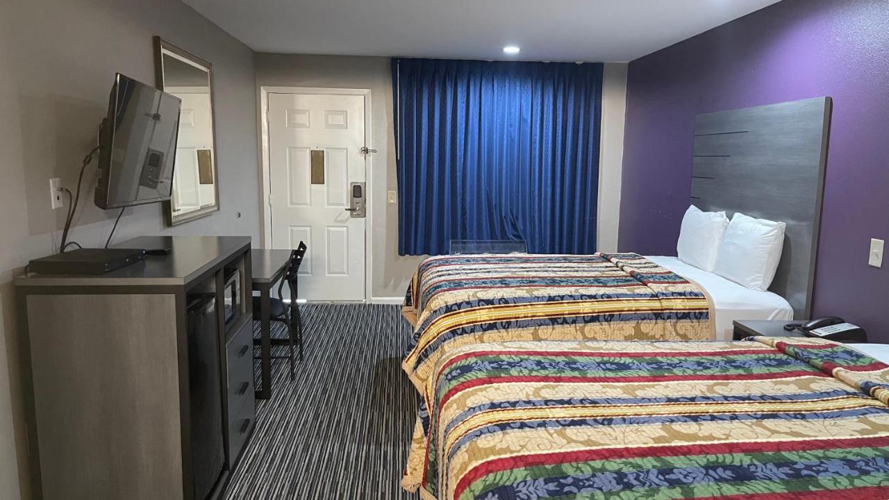 Executive Inn And Suites Houston Bagian luar foto