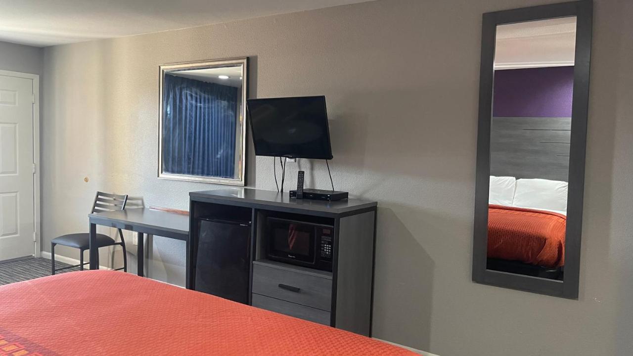 Executive Inn And Suites Houston Bagian luar foto