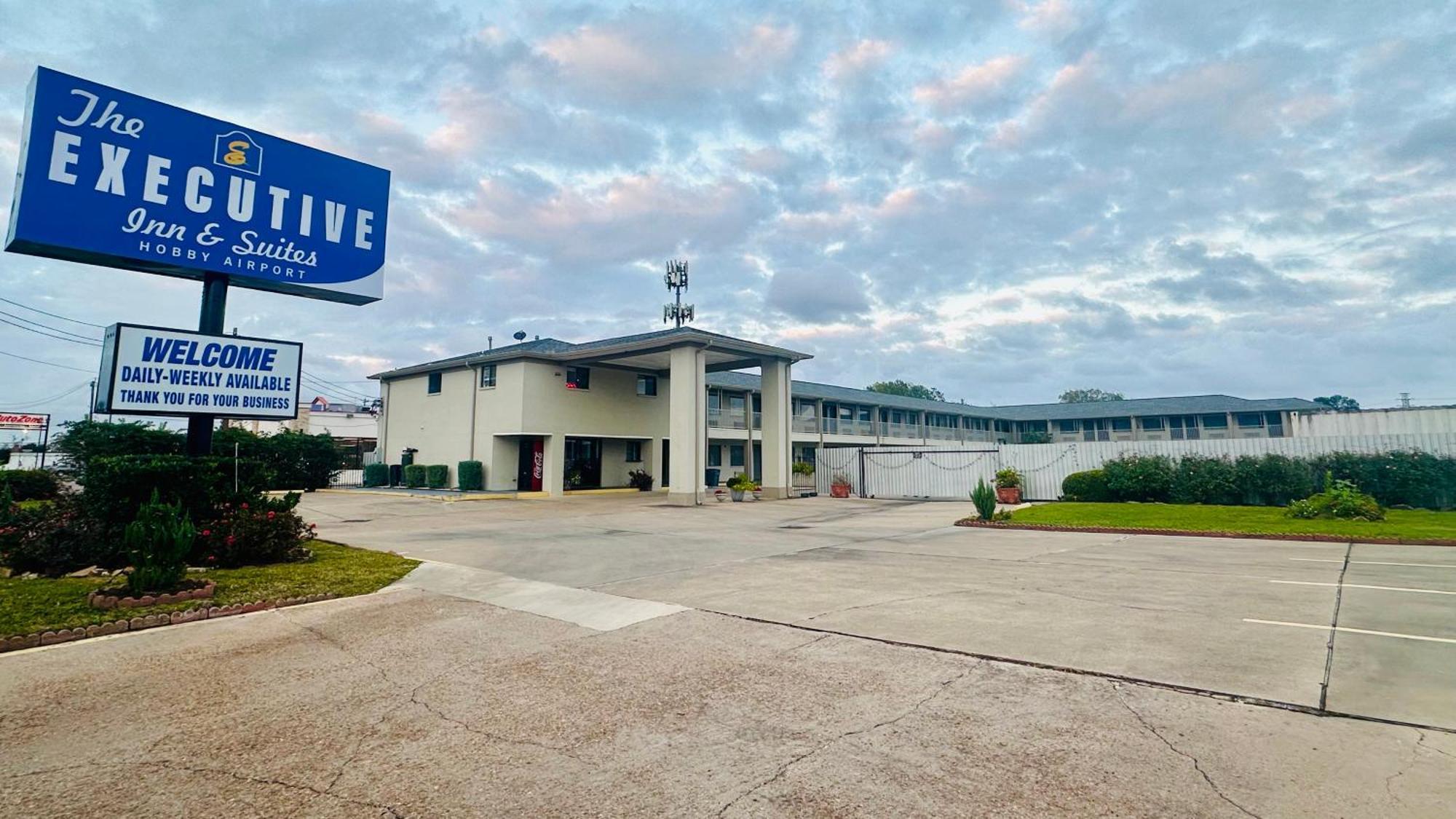 Executive Inn And Suites Houston Bagian luar foto